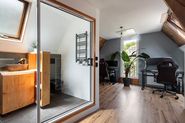 Medium property photo - Louis Bothastraat 5, 3312 EL Dordrecht